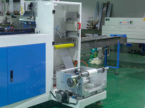 flow wrap machine