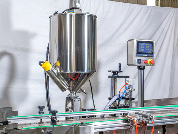 automatic liquid bottle filling machine