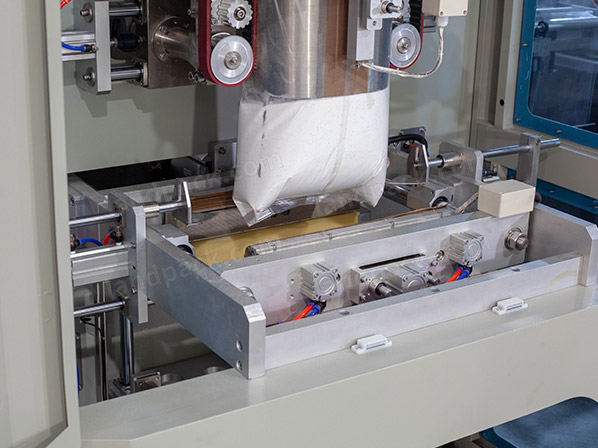 detergent powder packing machine manufacturers